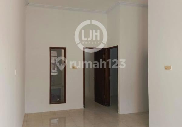 Rumah Siap Huni di Fatmawati Cluster