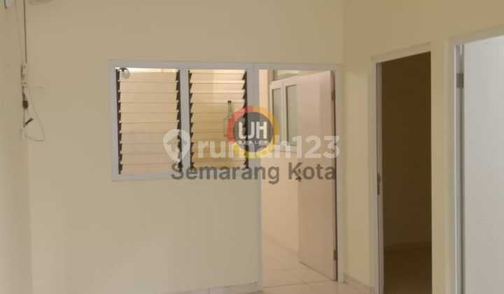 Rumah siap huni di Plamongan Indah