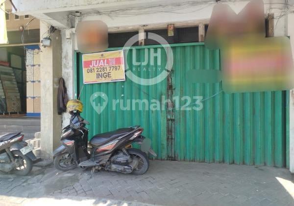 Ruko di jalan MT Haryono Ruko di jalan MT Haryono