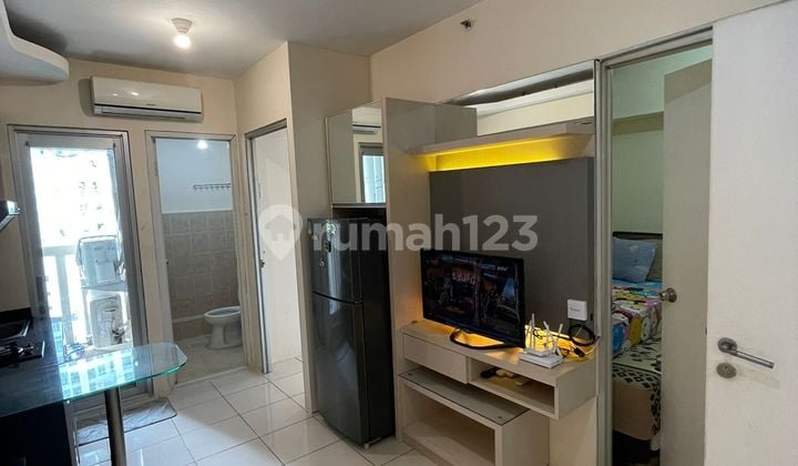 2 Bedroom Apartment Greenbay Green Bay Tower A with Nice Cool Pool View