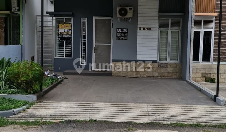 Sewa Rumah Bagus 2 Lantai Karawaci Grand View Nyaman Aman Tenang Bagus