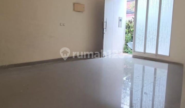 Rumah Bagus Green Lake Nyaman Kokoh