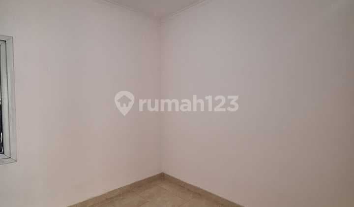 2 Story House in Park Residence West Jakarta Strategic Negotiable