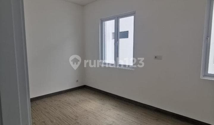 Dijual Rumah Hunian Siap Huni di Riviera Cove Cipondoh