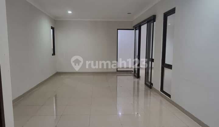 Rumah Siap Huni di The Icon Cluster Ritzone Bsd Strategis Nego