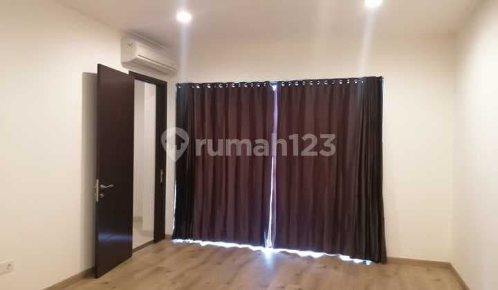 Rumah Siap Huni di Pantai Indah Kapuk 2 Golf Island Jakarta Utara