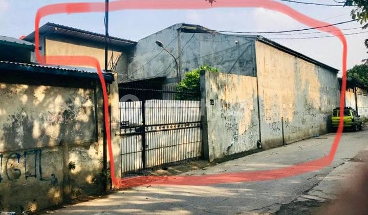 Strategic Location Building in Kapuk, North Jakarta Negotiable