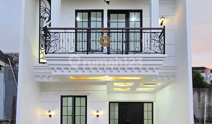 Rumah Nempel Jaksel 2 KM ke Tol Kukusan