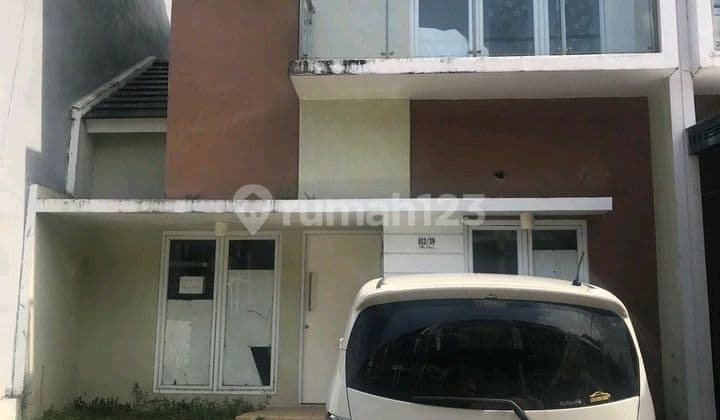Rumah Murah 2 Lantai di Royal Spring Hertasning Baru