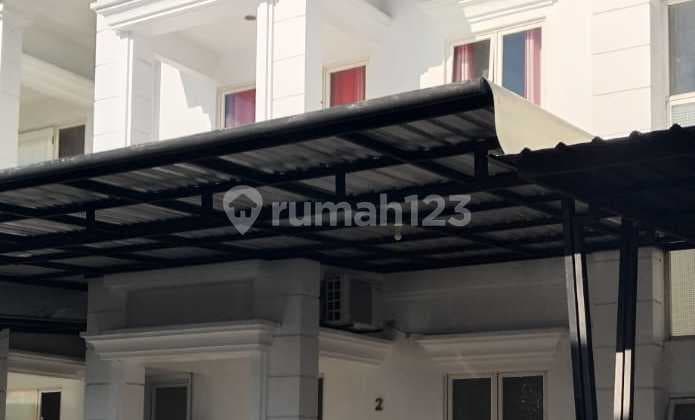 Two-Story House + Furnished Ready to Occupy in Raflesia Tanjung Bunga