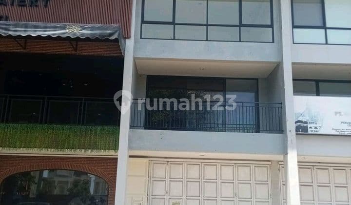 Rujo Sewa 3 Lantai Di Rolling Hills Tanjung Bunga, Makassar