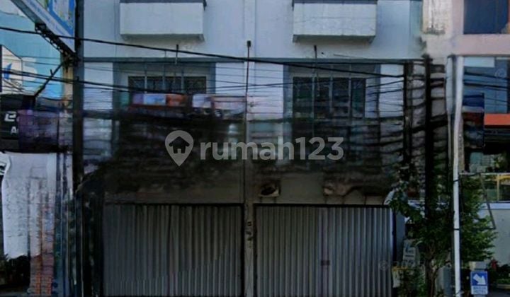 2-Unit Shop House and 3 Floors on Boulevard Street, Makassar
