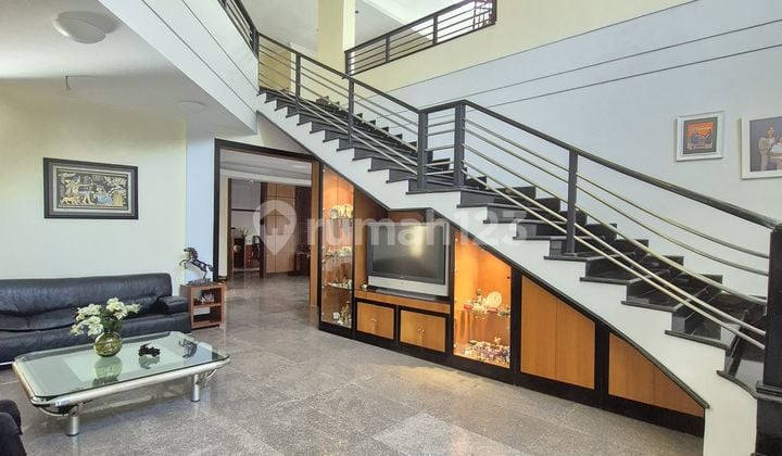 Rumah Mewah Siap Huni di Tanjung Bunga Makassar