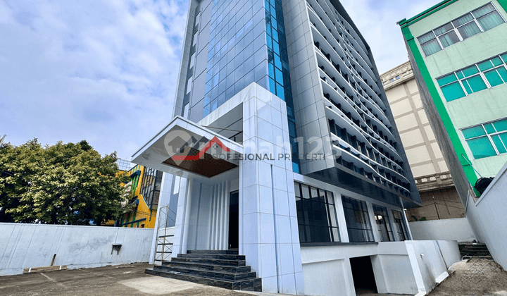 Gedung Baru di Lokasi Strategis Area Mampang Jakarta Selatan