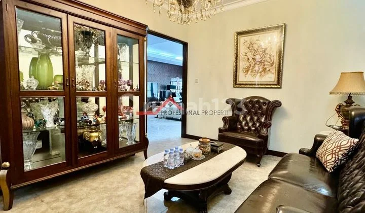 Rumah Asri & Mewah Dalam Komplek Tanjung Barat Indah Jakarta Selatan