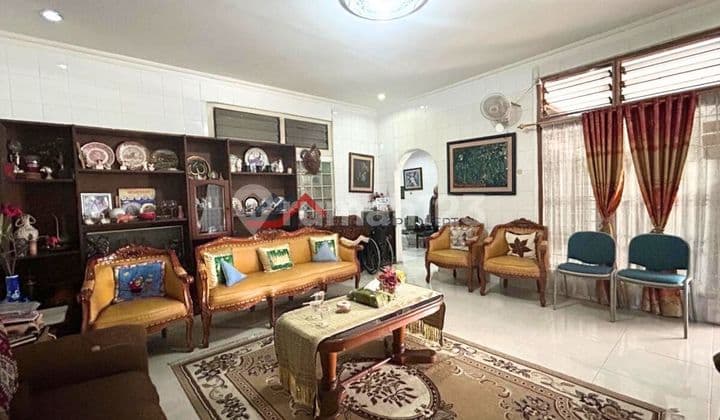 Rumah Hitung Tanah Dalam Komplek Dekat Tol Simatupang & Desari Area Cilandak, Jakarta Selatan