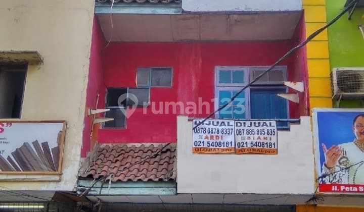 Bebas Banjir, Ruko, SHM, Dekat Pusat Perbelanjaan, bisa KPR