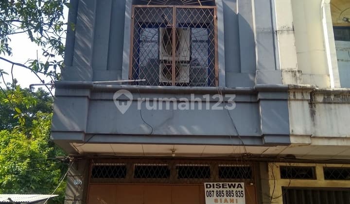 Dekat Akses Tol, Ruko, 3 Lantai, Bebas Banjir