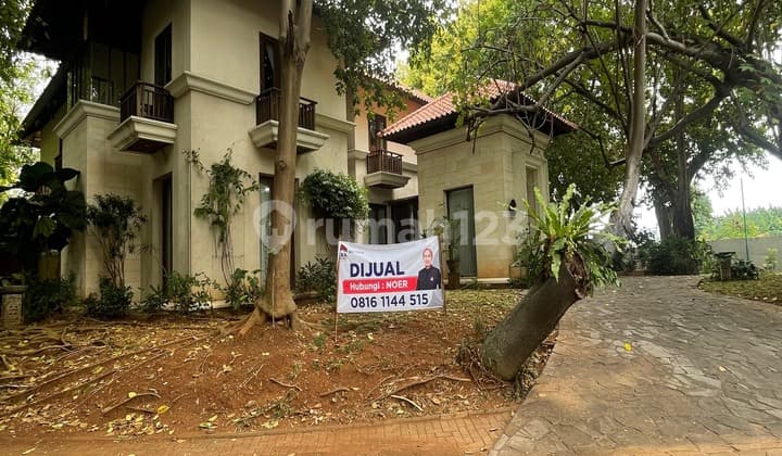 Rumah Semi Furnished Bagus SHM - Sertifikat Hak Milik di Kemang Pratama Regency, Bekasi