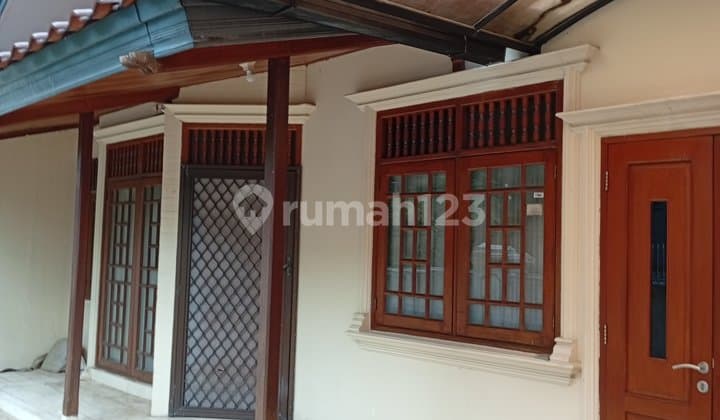 Rumah Komplek Pejaten Lt.174ml/Lb.200m.4 M