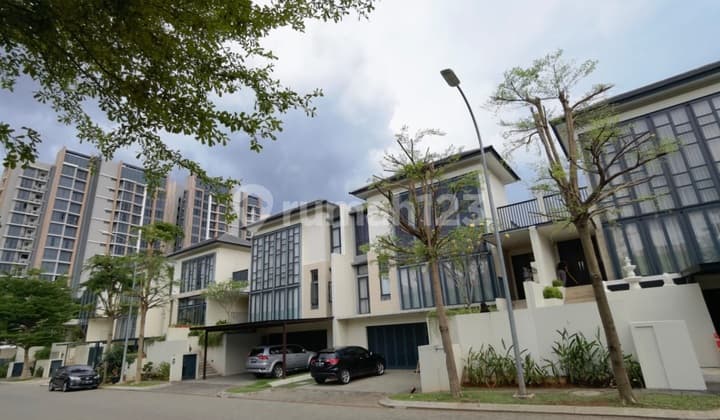 Rumah Mewah Lancewood Boulevard Navapark Bsd City Tangerang,