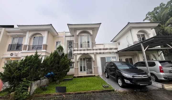 Disewakan Rumah Siap Huni Dekat Taman di Il Rosa Gading Serpong