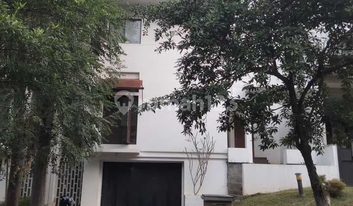 Dijual Cepat Rumah Lokasi Strategis di De Park Bsd Cluster Heliconia