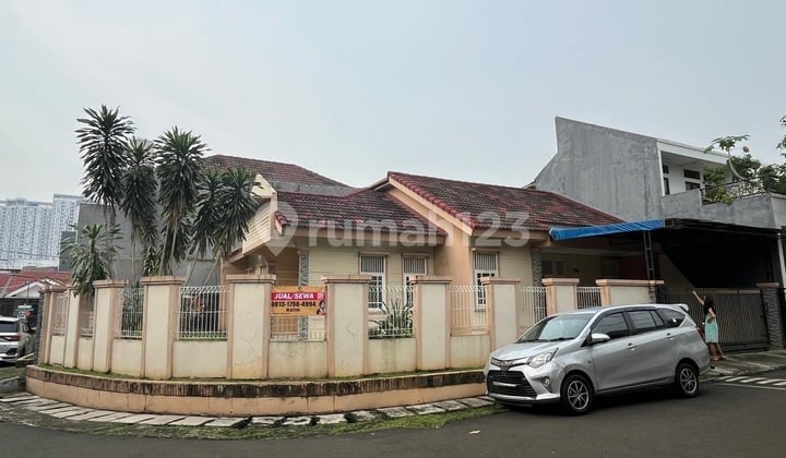 For Rent 1-Story House, Strategic Location in Nusa Loka, Sulawesi Street, BSD City