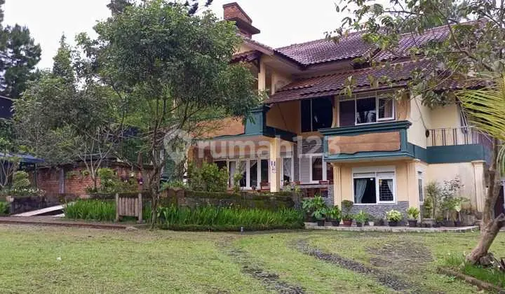 Jual Cepat Villa 11 Kamar Daerah Cisarua