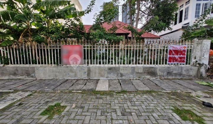 Kavling Di Gereja Ayam