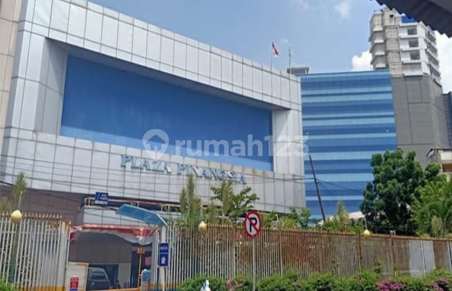 Jual Cepat Gedung Plaza Pinangsia