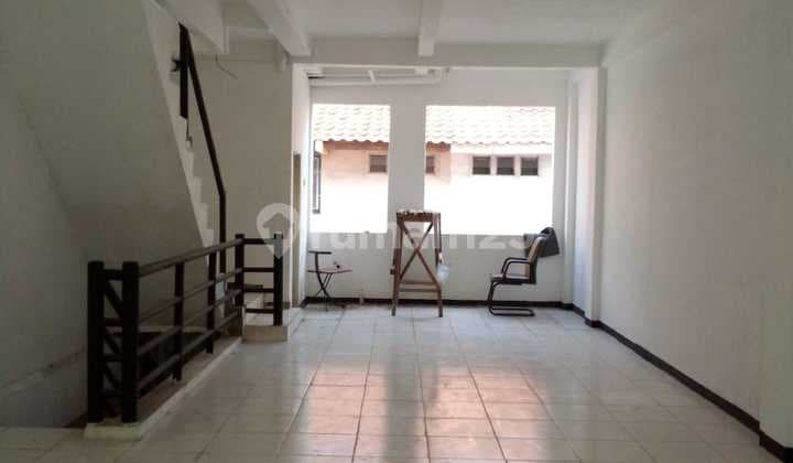 Ruko 3lt Sektor 4 Samping Plaza BSD , Serpong Tangerang Selatan