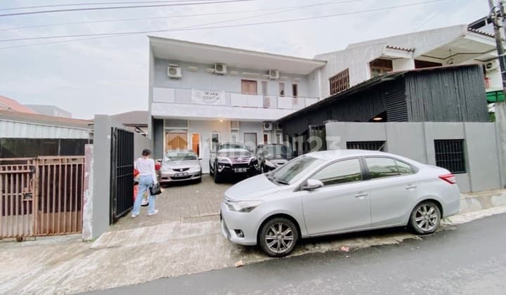 Rumah Mewah 2lt Pertukangan Utara Pesanggrahan Jakarta Selatan