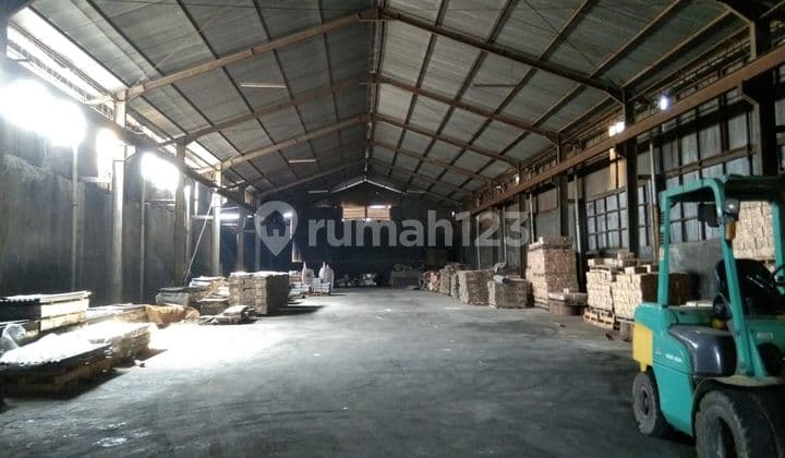 Gudang Daan Mogot Disewakan