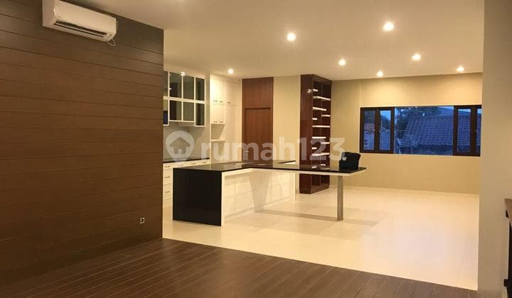 Rumah Disewa di Pejaten Barat