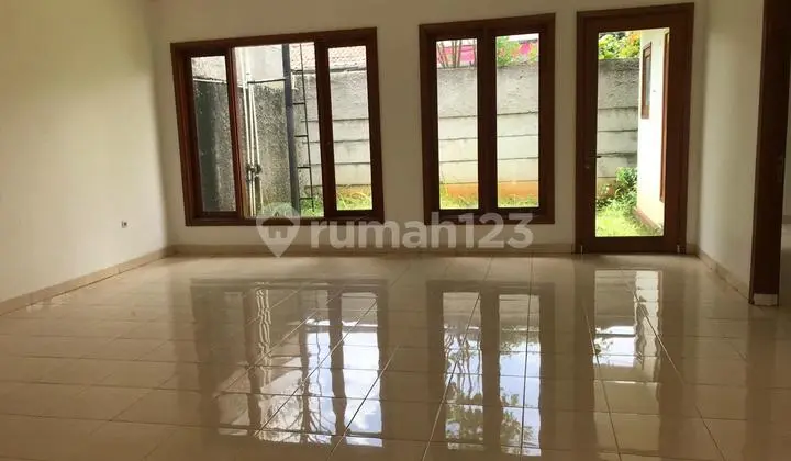 New House in Gandul, Cinere, Within a Cluster, Strategically Located Near the Toll Road.