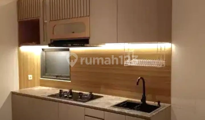 Rumah Sewa 2 Lantai Bagus Modern Dalam Cluster