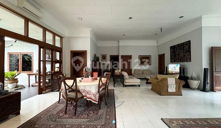 Rumah Nyaman dan Asri Dalam Komplek Bukit Cinere Indah