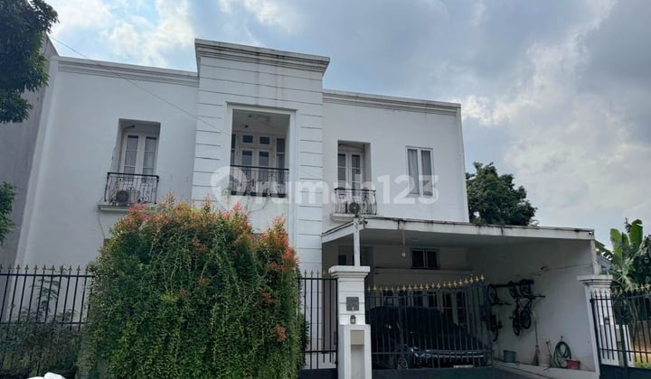 Rumah Sewa Furnish Bagus Luas dan Megah Ada Swimming Pool