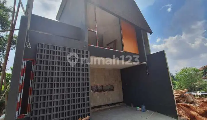 Rumah Baru Modern Tahap Finishing Dalam Komplek Cinere