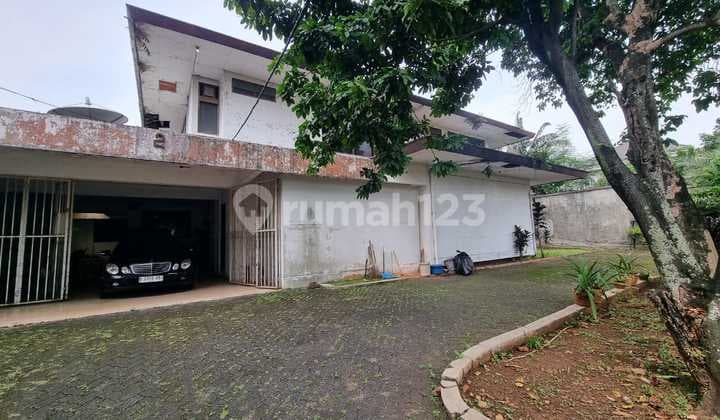 Rumah Perlu Renovasi Cocok Untuk Komersil Pinggir Jalan Raya Petukangan Selatan