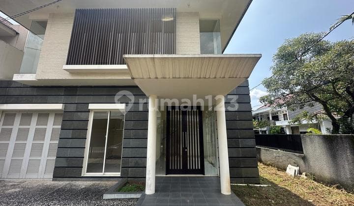 Rumah Sewa Bagus Modern bisa untuk Kantor Dekat MRT