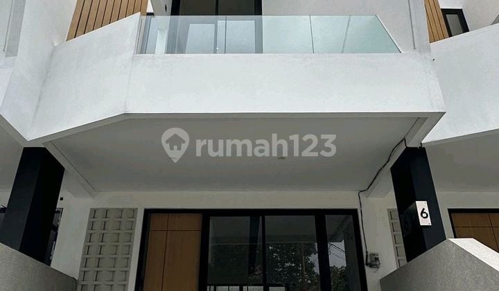 Rumah Baru Modern Minimalis Siap Huni Lokasi Strategis