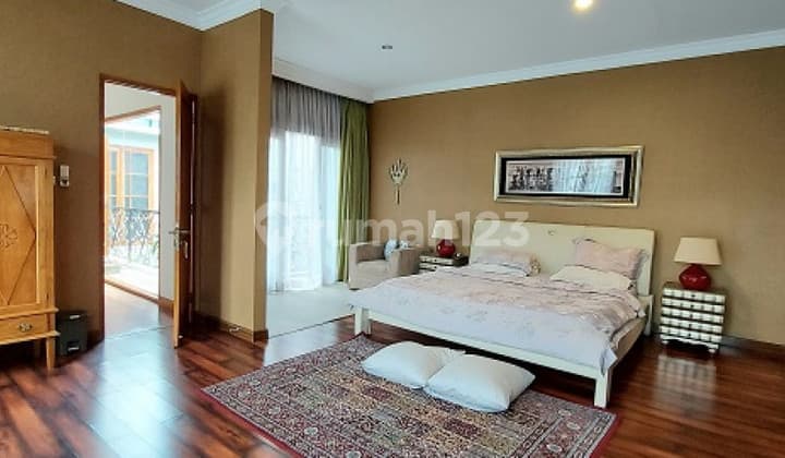 Rumah Mewah Bagus Lokasi Strategis Dekat Mrt Cipete
