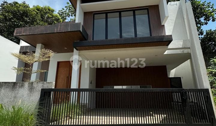 Rumah Baru Tropical Modern Dalam Komplek Cinere