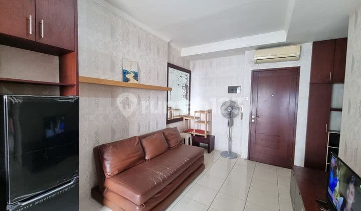 For Rent - Apartemen 2 Kamar Medit 2 Full Furnished Lantai Tinggi