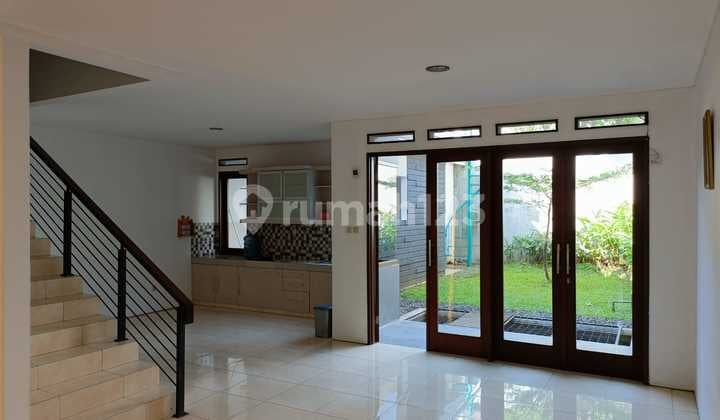 Dijual Rumah Keren Lingkungan Asri Di Pondok Hijau