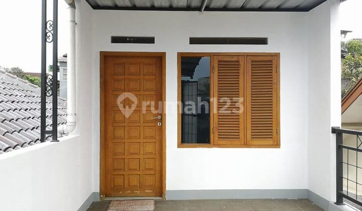 Dijual rumah siap huni, bagus, rapi di komplek bumi hanjuang Cimahi
