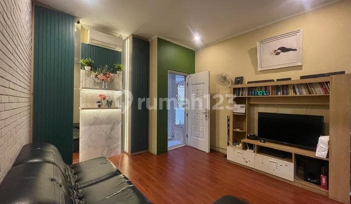 Neat and Ready-to-Live-in House in Gading Serpong