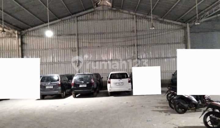 Warehouse for Rent in Ciracas, East Jakarta, Prime and Strategic Location